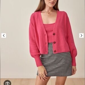 Reformation Varenne Recycled Cashmere & Cashmere Sweater & Camisole in FLAMINGO